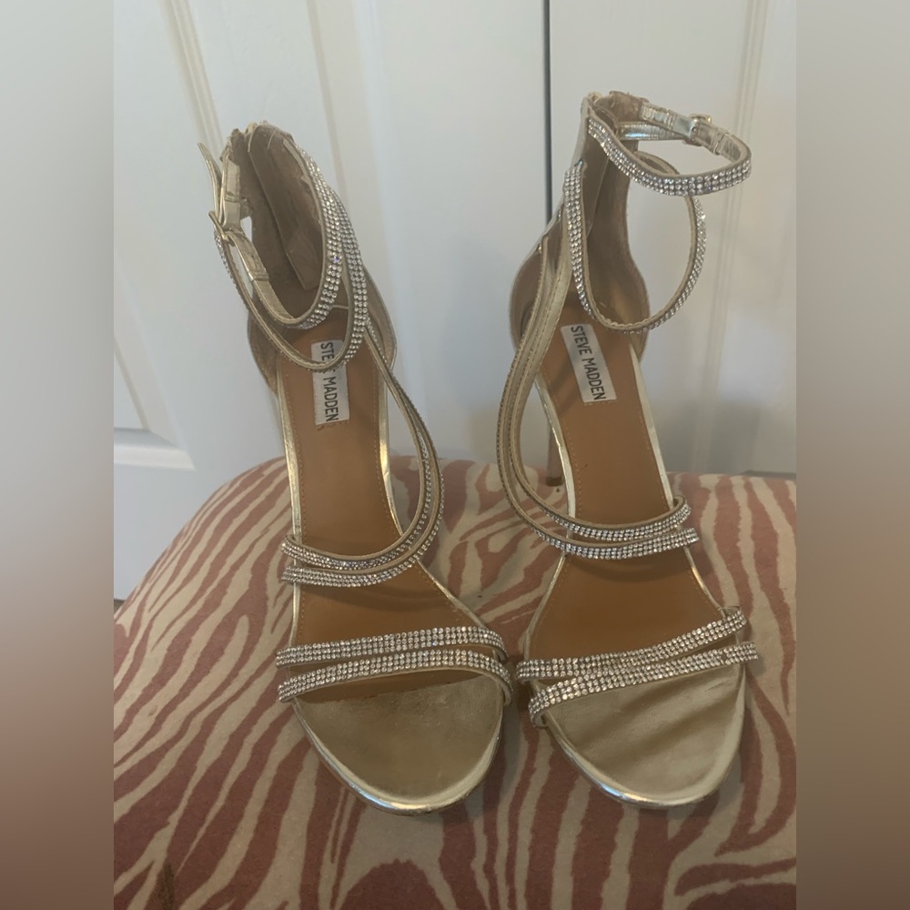 Steve Madden Glittering Gold Heels